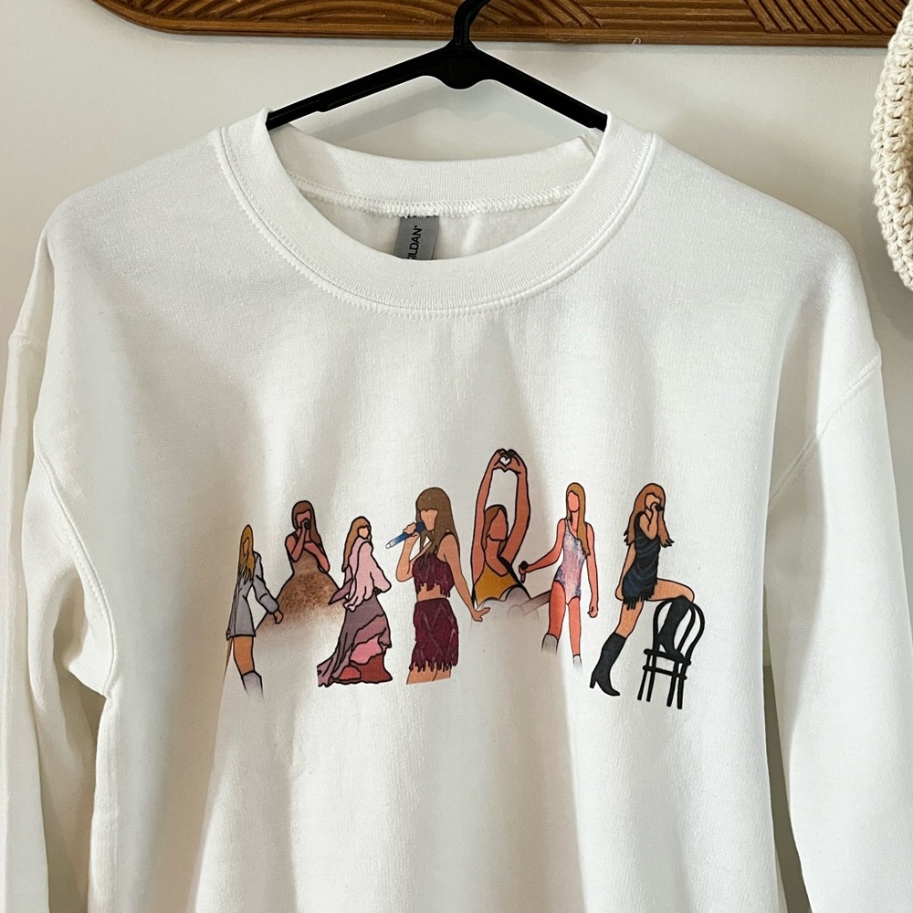 Taylor Swift Sweatshirt